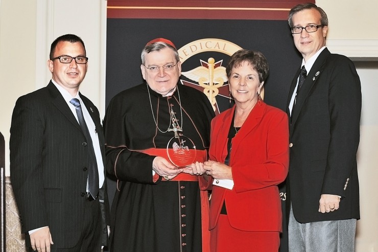 Children of God’s Debra Vinnedge Receives Evangelium Vitae Award