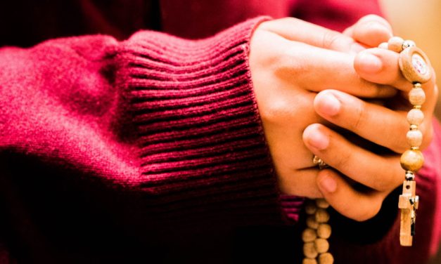 4 Tips for that hard-to-say Rosary
