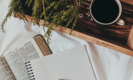 5 Tips for Making Christmas Vacation More Christ-centered